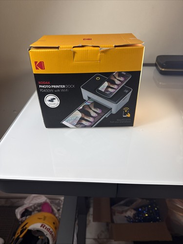 Kodak instant photo - kodak,